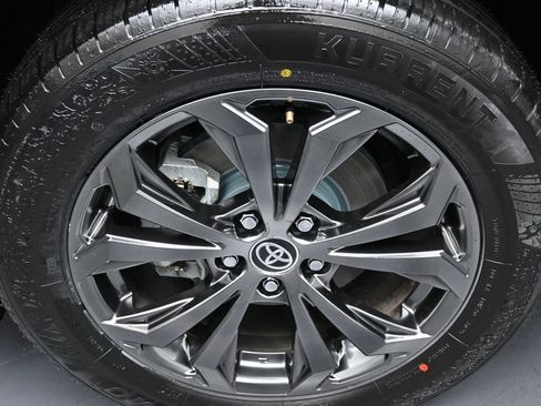 Used 2023 Toyota RAV4 Limited image 40