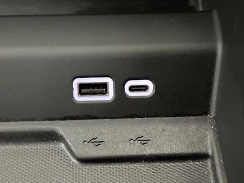 Used 2025 Chevrolet Tahoe Premier image 26