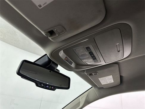 Used 2022 Chevrolet Colorado LT w/ Fleet Safety Package image 19