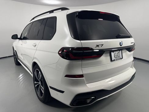 Used 2026 BMW X7 xDrive40i w/ M Sport Package AWD/4WD image 6