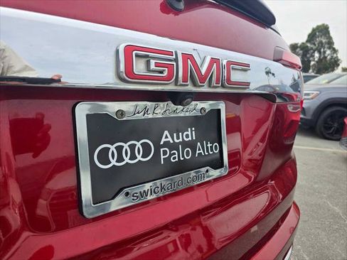 Used 2023 GMC Acadia Denali FWD image 17