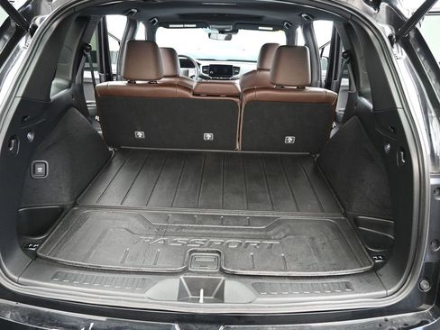 Used 2024 Honda Passport EX-L image 23