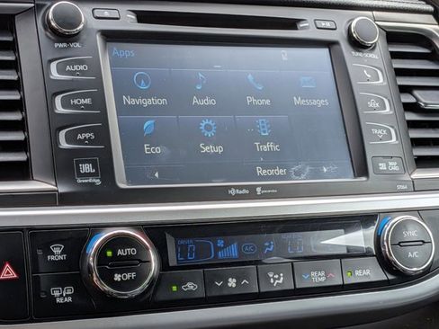 Used 2015 Toyota Highlander Limited Platinum image 5