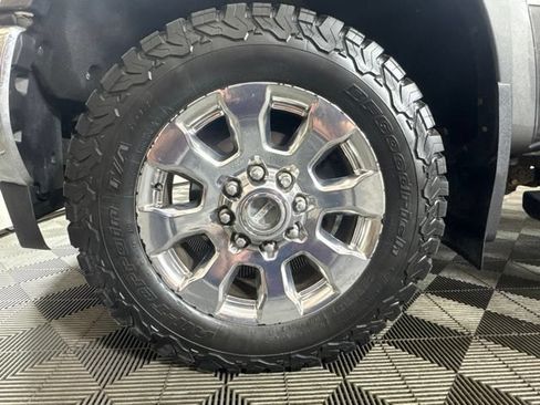 Used 2017 Ford F250 Lariat w/ Chrome Package AWD/4WD image 10