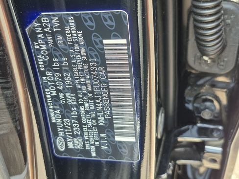 Certified 2023 Hyundai Elantra Limited FWD image 31
