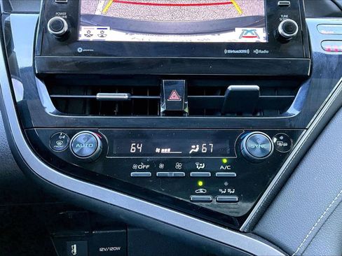 Used 2024 Toyota Camry XSE w/ Cold Weather Package FWD image 18