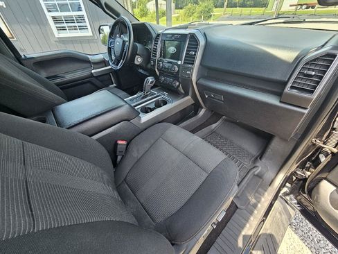 Used 2017 Ford F150 XLT w/ Equipment Group 302A Luxury AWD/4WD image 36