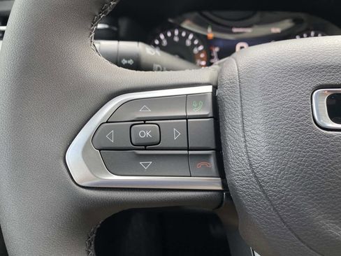 New 2026 Jeep Compass Limited image 13