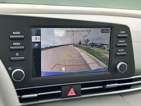 New 2025 Hyundai Elantra Sport image 15