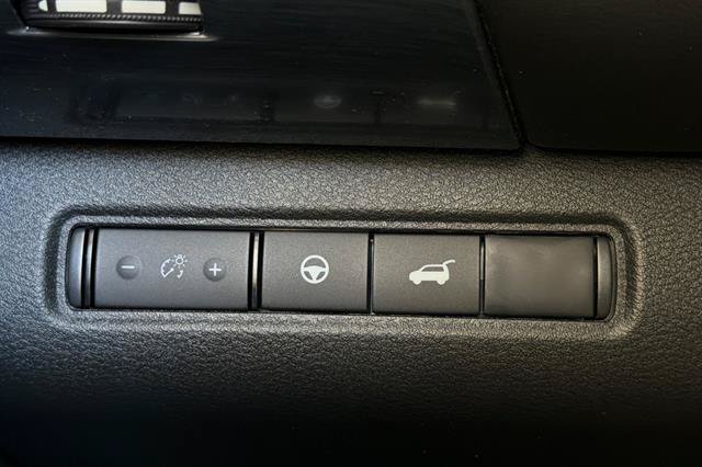 New 2026 Nissan Pathfinder SL w/ Cargo Package FWD image 31