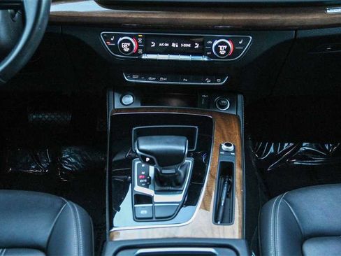 Used 2022 Audi Q5 2.0T Premium Plus w/ Premium Plus Package image 14