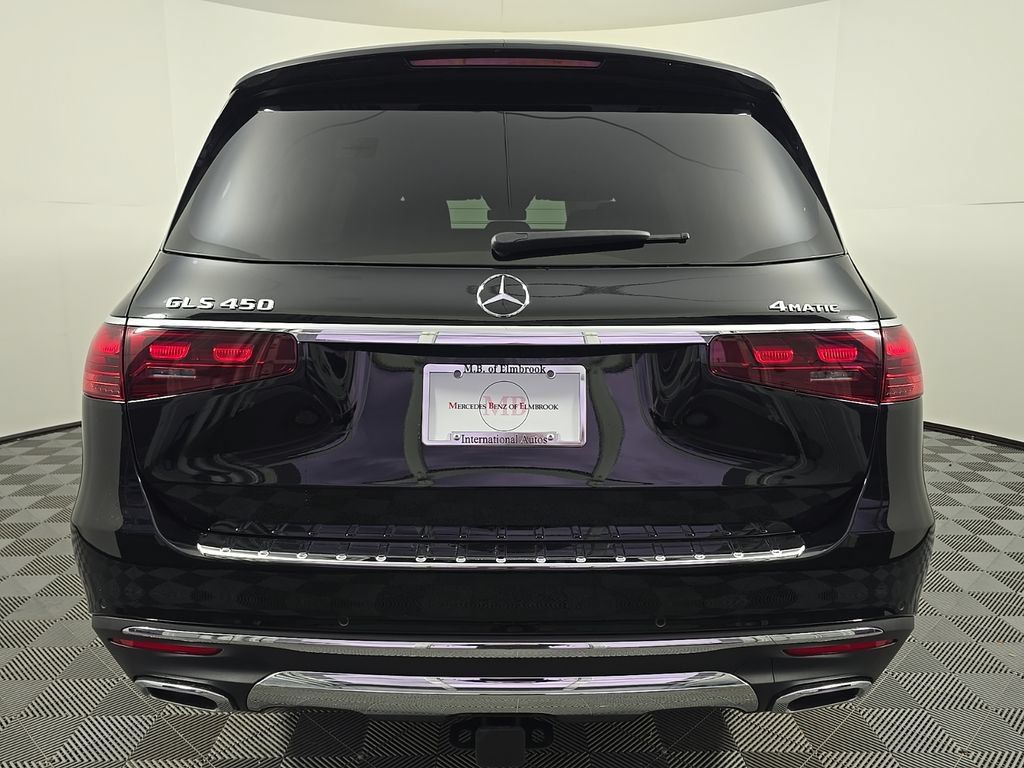 Used 2025 Mercedes-Benz GLS 450 4MATIC image 6