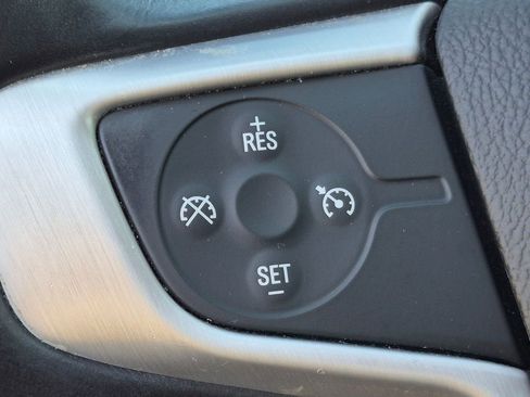 Used 2019 GMC Terrain SLE w/ Driver Convenience Package FWD image 16
