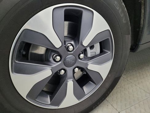 Used 2022 Jeep Grand Cherokee Limited 4xe image 31