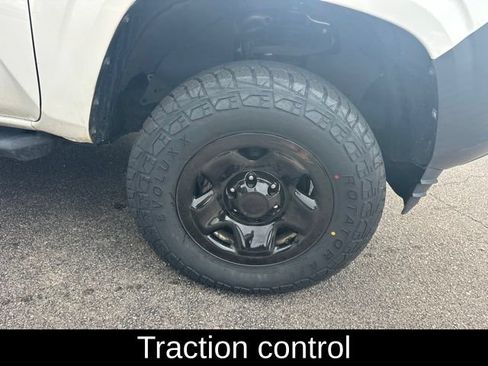 Used 2023 Toyota Tacoma SR RWD image 5