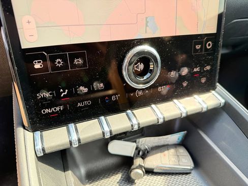 New 2026 GMC Terrain Denali w/ LPO, Floor Liner Package AWD/4WD image 31