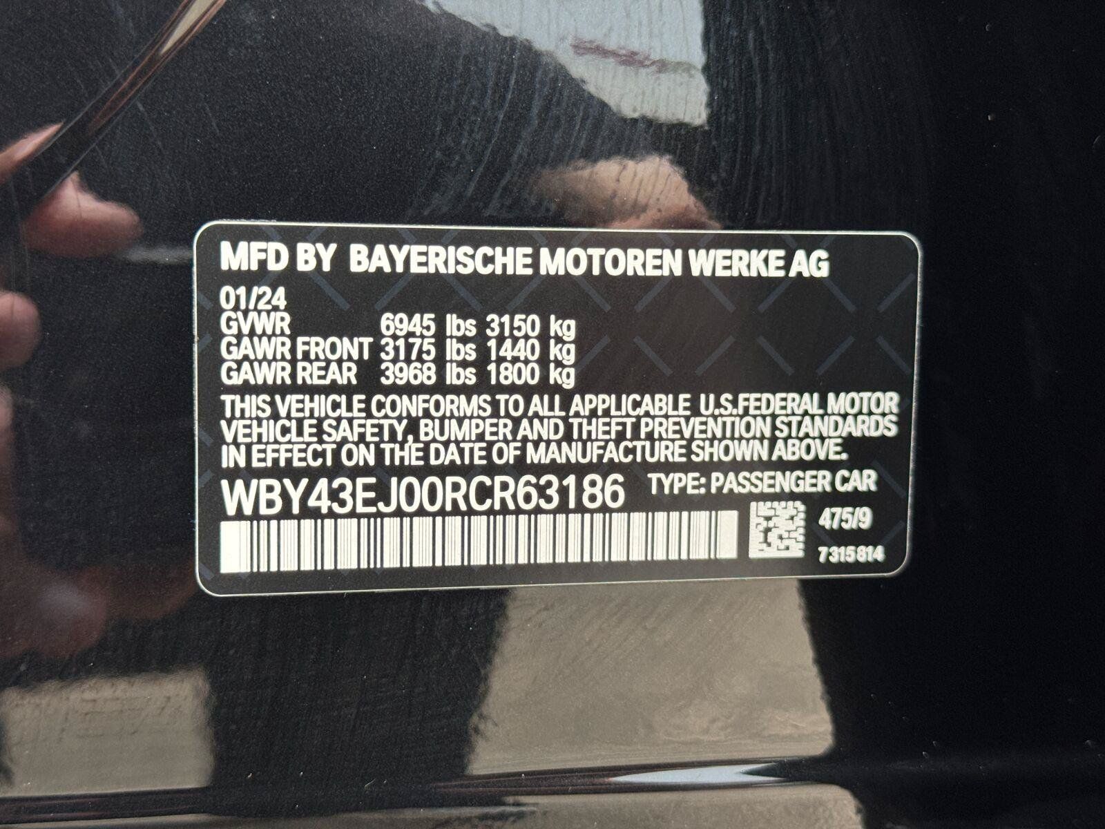 Used 2024 BMW i7 eDrive50 w/ M Sport Package RWD image 52