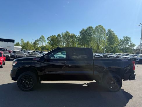 New 2026 Chevrolet Silverado 1500 LT Trail Boss w/ Convenience Package II AWD/4WD image 2