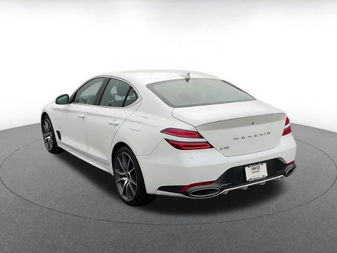 Used 2025 Genesis G70 2.5T image 10