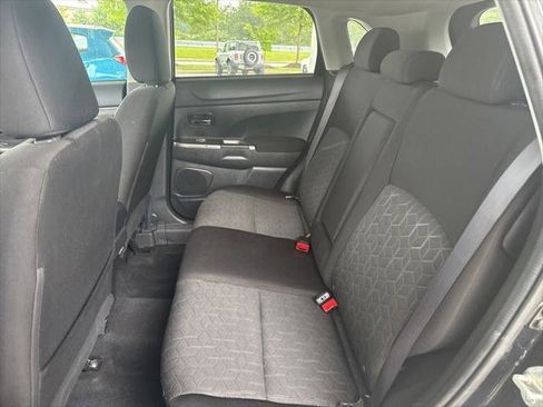 Used 2020 Mitsubishi Outlander Sport SE image 17