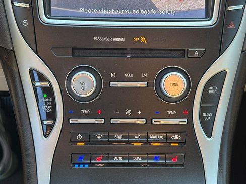 Used 2019 Lincoln Nautilus Reserve w/ Ultimate Package FWD image 23