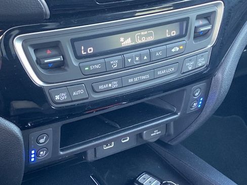 Used 2026 Honda Ridgeline Black Edition image 41