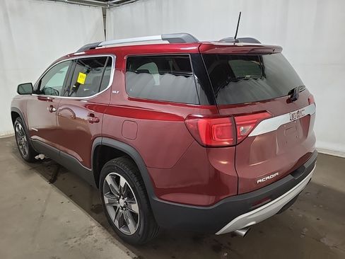 Used 2017 GMC Acadia SLT FWD image 3