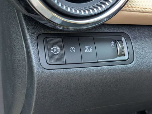 New 2027 Chevrolet Equinox ACTIV w/ Convenience Package III FWD image 15
