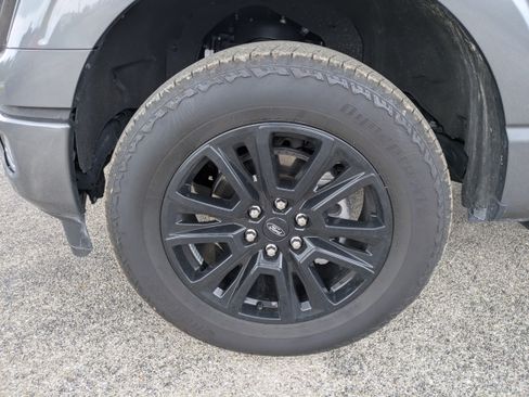Certified 2025 Ford F150 Platinum AWD/4WD image 11