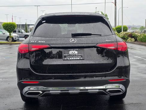 New 2026 Mercedes-Benz GLC 300 4MATIC image 5
