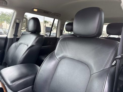 Used 2023 Nissan Armada SL w/ Captain's Chairs Package image 21