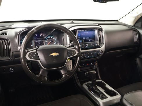 Used 2021 Chevrolet Colorado LT w/ Fleet Safety Package RWD image 2