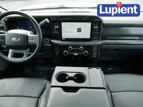 Used 2024 Ford F350 Lariat image 17