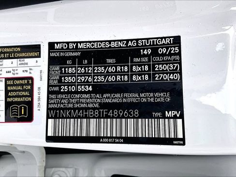 Used 2026 Mercedes-Benz GLC 300 4MATIC image 35