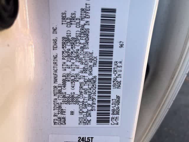 Used 2012 Toyota Tundra Limited AWD/4WD image 9