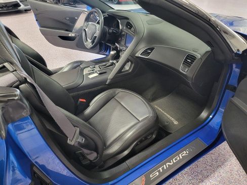 Used 2014 Chevrolet Corvette Stingray Convertible w/ 2LT Preferred Equipment Group RWD image 22