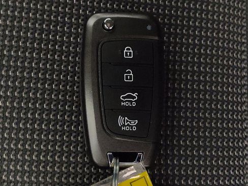 Used 2020 Hyundai Accent SEL image 32