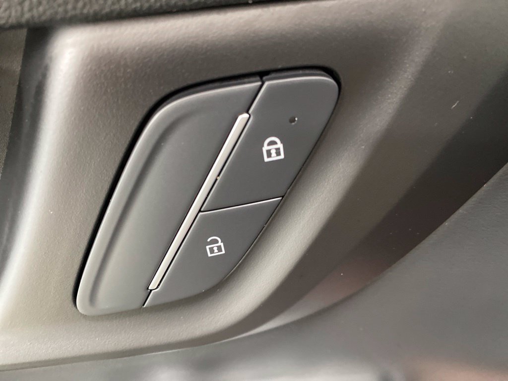 Used 2026 Buick Enclave Sport Touring AWD/4WD image 37