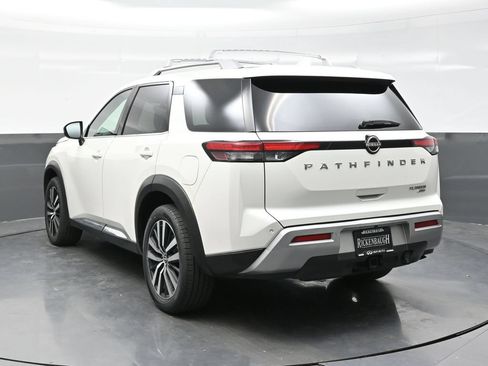 Used 2023 Nissan Pathfinder Platinum AWD/4WD image 5