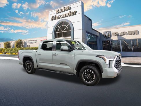 Used 2025 Toyota Tundra SR5 image 1