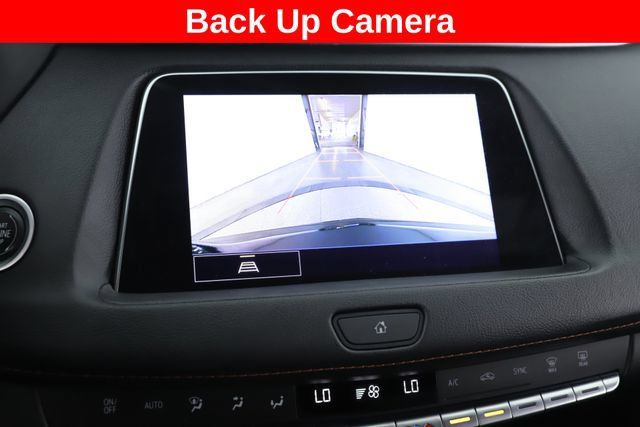 Used 2022 Cadillac XT4 Sport AWD/4WD image 5