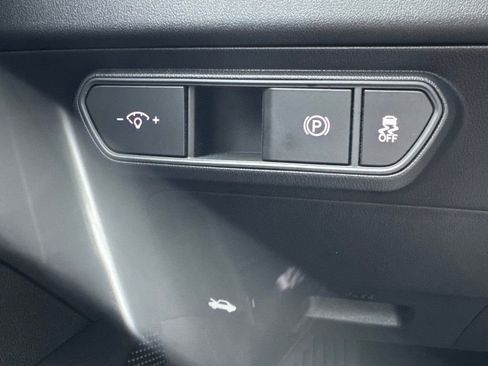 New 2025 Kia K4 LXS image 25