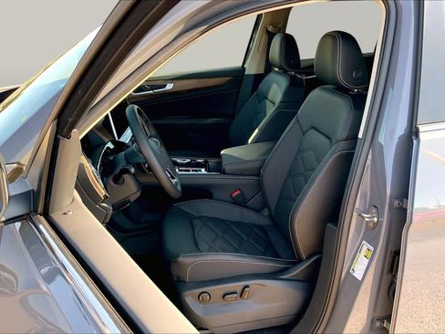 New 2026 Volkswagen Atlas SE AWD/4WD image 9