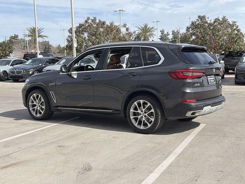 Used 2023 BMW X5 xDrive40i image 8