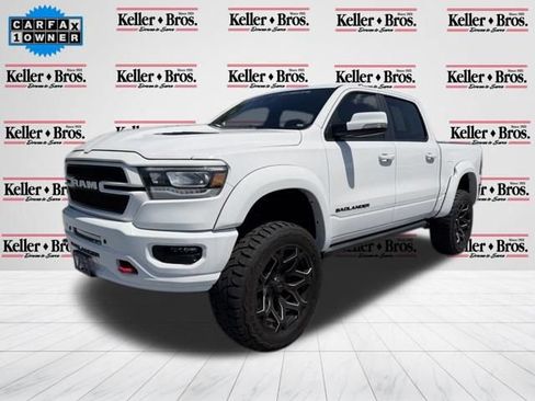 Used 2022 RAM 1500 Laramie AWD/4WD image 3
