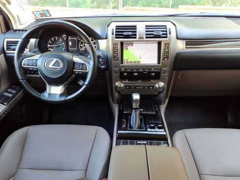 Certified 2021 Lexus GX 460 Premium w/ Premium Package AWD/4WD image 5