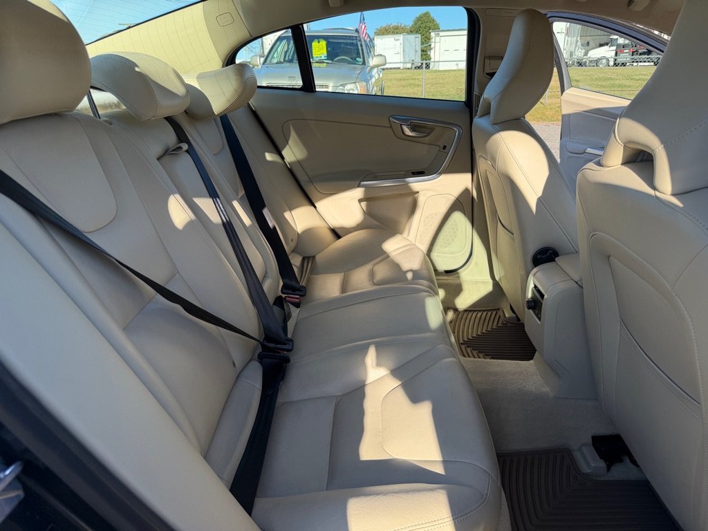 Used 2015 Volvo S60 T5 Platinum FWD image 20