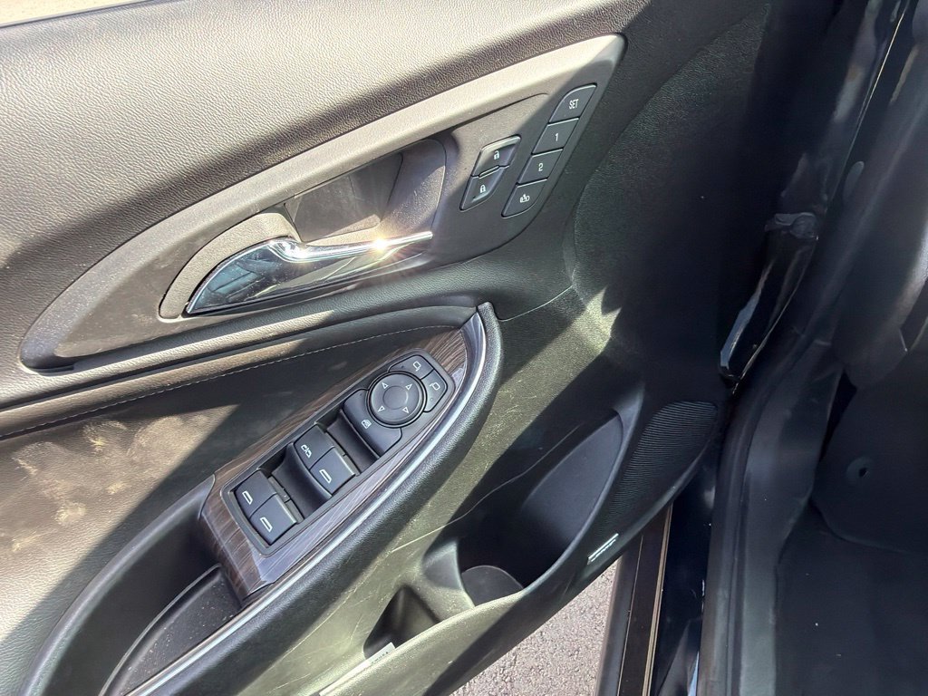 Used 2024 Chevrolet Malibu LT FWD image 10