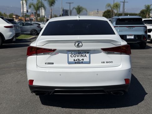Used 2018 Lexus IS 300 F Sport RWD image 7
