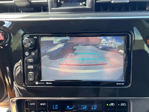 Certified 2018 Toyota Corolla iM w/ Carpet Mat Package (TMS) FWD image 27